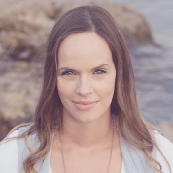 Meet your Posher, Lily - Picture 1 of 1